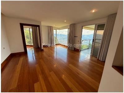 Casa de 3 alcobas en venta en Las Palmas, Medellín, 543 m² · foto 12 de 20
