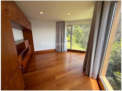 Casa de 3 alcobas en venta en Las Palmas, Medellín, 543 m² · foto 16 de 20