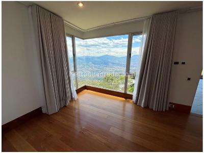 Casa de 3 alcobas en venta en Las Palmas, Medellín, 543 m² · foto 17 de 20