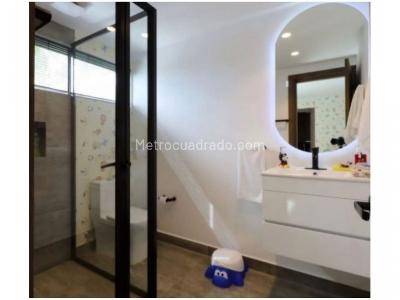 Casa de 4 alcobas en venta en Las Palmas, Medellín, 490 m² · foto 8 de 18