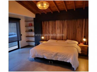 Casa de 4 alcobas en venta en Las Palmas, Medellín, 490 m² · foto 10 de 18