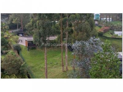 Casa de 4 alcobas en venta en Las Palmas, Medellín, 490 m² · foto 16 de 18