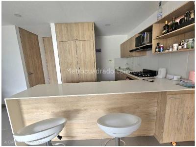 Apartamento en venta en Loma Del Escobero, Envigado · foto 6 de 12