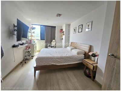 Apartamento en venta en Loma Del Escobero, Envigado · foto 10 de 12