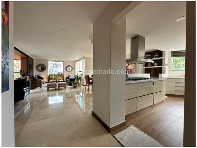 Apartamento en venta en Lalinde, Medellín · foto 14 de 20