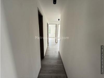 Apartamento de 3 alcobas en venta en Patio Bonito, Medellín, 126 m² · foto 7 de 16