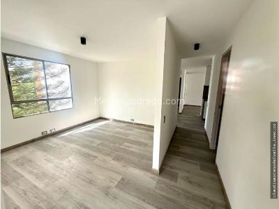 Apartamento de 3 alcobas en venta en Patio Bonito, Medellín, 126 m² · foto 9 de 16