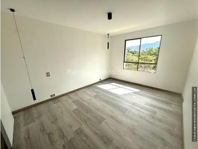 Apartamento de 3 alcobas en venta en Patio Bonito, Medellín, 126 m² · foto 10 de 16