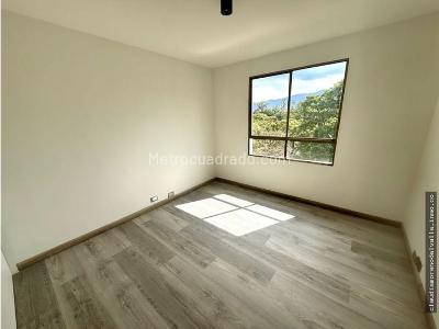 Apartamento de 3 alcobas en venta en Patio Bonito, Medellín, 126 m² · foto 14 de 16