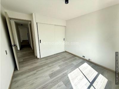 Apartamento de 3 alcobas en venta en Patio Bonito, Medellín, 126 m² · foto 15 de 16