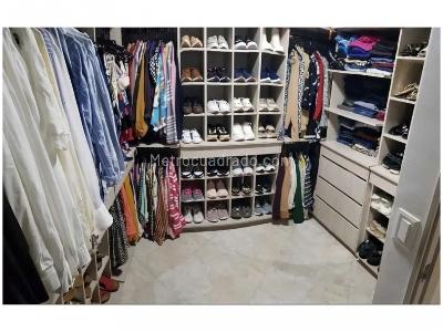 Casa de 5 alcobas en venta en Loma De Los Bernal, Medellín, 165 m² · foto 7 de 17