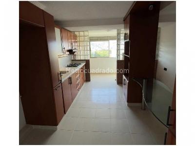 Apartamento de 3 alcobas en venta en Laureles, Medellín, 100 m² · foto 5 de 17