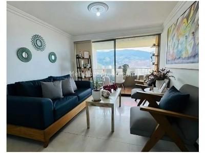 Apartamento de 3 alcobas en venta en Laureles, Medellín, 100 m² · foto 3 de 20