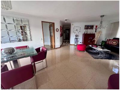 Apartamento de 3 alcobas en venta en Castropol, Medellín, 141 m² · foto 17 de 18