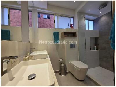 Apartamento de 2 alcobas en venta en Loma De Las Brujas, Envigado, 121 m² · foto 10 de 15