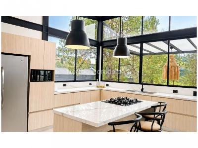 Casa de 3 alcobas en venta en Alto Del Escobero, Envigado, 260 m² · foto 8 de 18