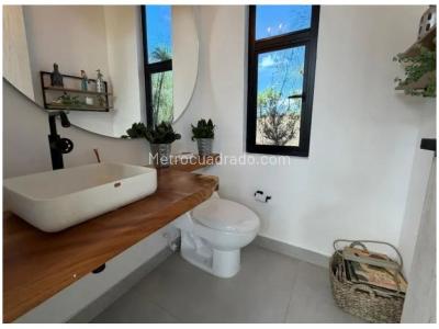 Casa de 3 alcobas en venta en Alto Del Escobero, Envigado, 260 m² · foto 16 de 18