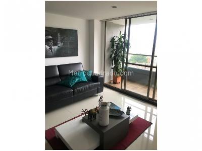 Apartamento de 3 alcobas en venta en Loma Del Encierro, Medellín, 92 m² · foto 5 de 19