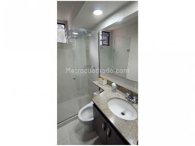 Apartamento de 3 alcobas en venta en Loma De Los Bernal, Medellín, 97 m² · foto 20 de 20
