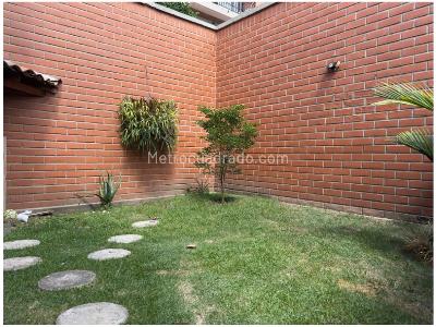 Casa de 4 alcobas en venta en Loma De Las Brujas, Envigado, 141 m² · foto 7 de 19