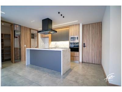 Apartamento de 3 alcobas en venta en Ciudad Del Rio, Medellín, 147 m² · foto 2 de 20