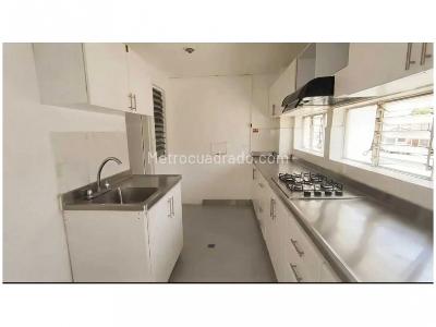Apartamento de 3 alcobas en venta en Laureles, Medellín, 104 m² · foto 2 de 12