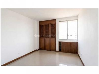 Apartamento de 3 alcobas en venta en Laureles, Medellín, 104 m² · foto 5 de 12