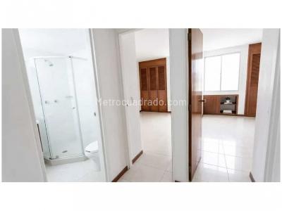 Apartamento de 3 alcobas en venta en Laureles, Medellín, 104 m² · foto 7 de 12