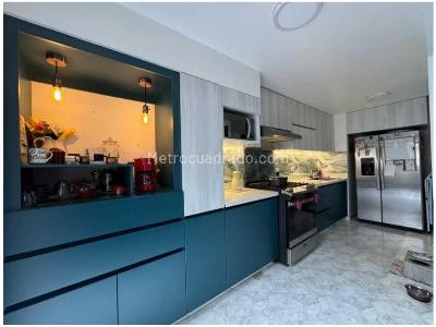 Apartamento en venta en La Frontera, Envigado · foto 2 de 17