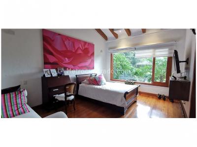 Apartamento de 3 alcobas en venta en Loma Del Indio Parte Baja, Medellín, 450 m² · foto 10 de 20