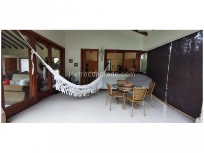Apartamento de 3 alcobas en venta en Loma Del Indio Parte Baja, Medellín, 450 m² · foto 19 de 20