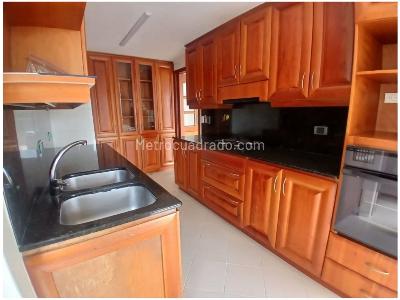 Apartamento de 3 alcobas en venta en San Lucas, Medellín, 170 m² · foto 6 de 20