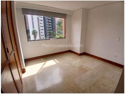 Apartamento de 3 alcobas en venta en San Lucas, Medellín, 170 m² · foto 12 de 20
