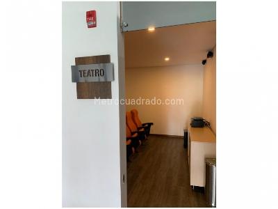 Apartamento de 3 alcobas en venta en Loma Del Campestre, Medellín, 190 m² · foto 10 de 15