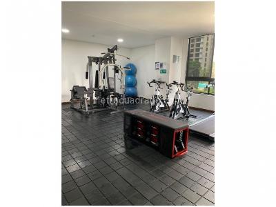 Apartamento de 3 alcobas en venta en Loma Del Campestre, Medellín, 190 m² · foto 11 de 15