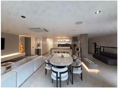Apartamento en venta en La Aguacatala, Medellín · foto 2 de 19