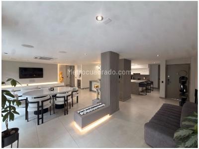 Apartamento en venta en La Aguacatala, Medellín · foto 8 de 19