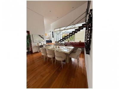 Casa de 5 alcobas en venta en Alto Del Escobero, Envigado, 1000 m² · foto 7 de 16