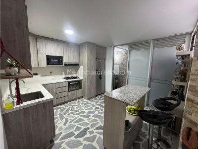 Apartamento en venta en Almeria, Medellín · foto 12 de 20