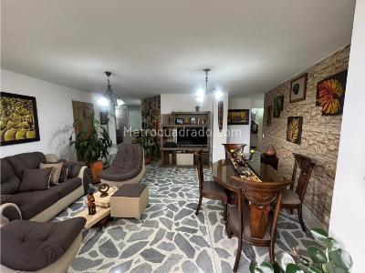 Apartamento en venta en Almeria, Medellín · foto 19 de 20