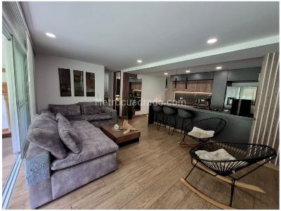 Apartamento en venta en Itagui, Itagüí · foto 2 de 20