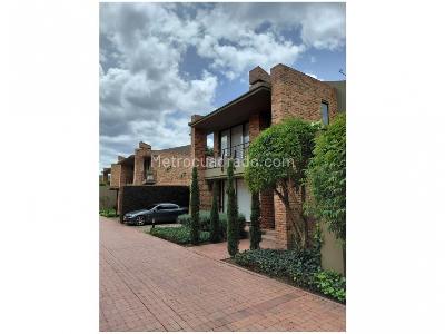 Casa de 3 alcobas en venta en Vereda Fagua, Bogotá, 156 m² · foto 2 de 20
