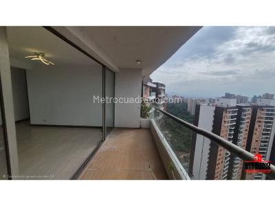 Apartamento en venta en Loma De Los Bernal, Medellín · foto 4 de 20