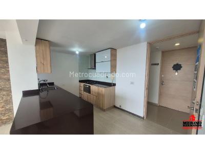 Apartamento en venta en Loma De Los Bernal, Medellín · foto 5 de 20