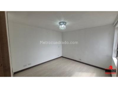 Apartamento en venta en Loma De Los Bernal, Medellín · foto 16 de 20