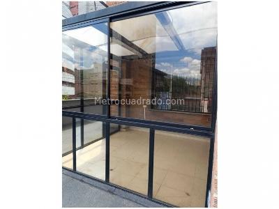 Apartamento de 4 alcobas en venta en Suramerica, Medellín, 242 m² · foto 4 de 14