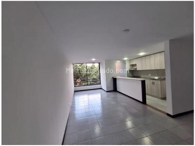 Apartamento de 3 alcobas en venta en El Poblado, Medellín, 100 m² · foto 8 de 20
