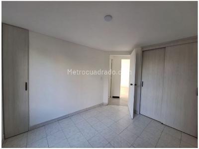Apartamento de 3 alcobas en venta en El Poblado, Medellín, 100 m² · foto 13 de 20