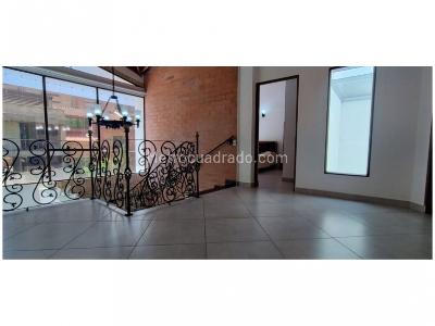 Casa de 5 alcobas en venta en La Doctora, Sabaneta, 350 m² · foto 18 de 20
