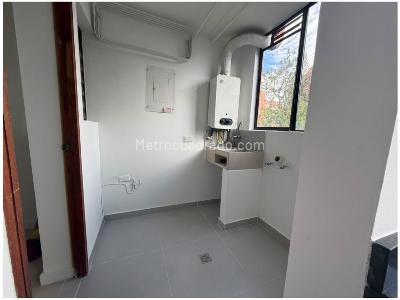 Apartamento de 3 alcobas en venta en El Poblado, Medellín, 138 m² · foto 5 de 19